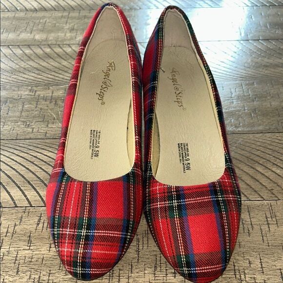 Red Stewart Tartan Modest Heels 👠 👠 with Rounded Toe Durable Canvas Fabric 9.5 W - Picture 1 of 17